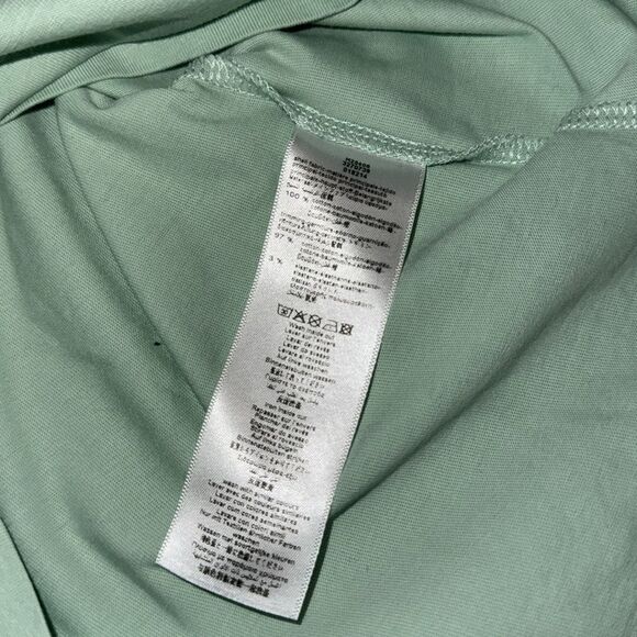 GIVENCHY LOGO TSHIRT 6Y - Picture 8 of 8